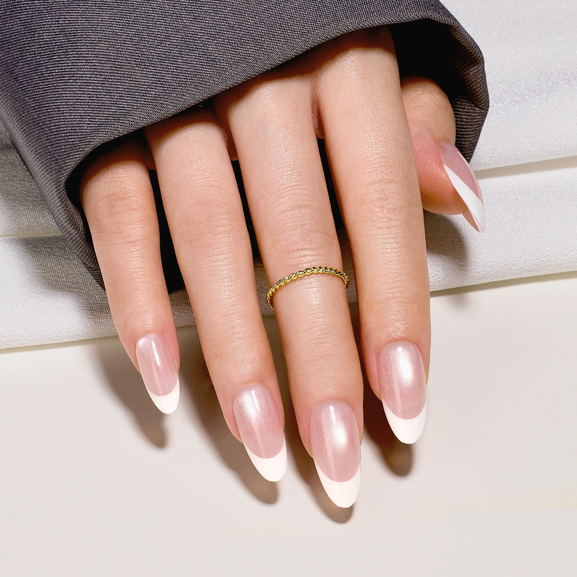 Beetles Stay Shining Glassy Blush French Press On Nails Medium Almond 160 PCS - Image 2
